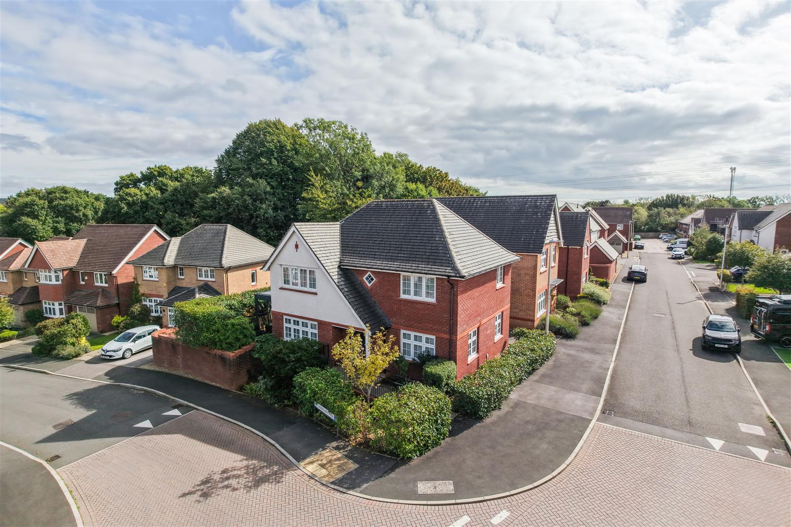 35 Goldsland Walk, Wenvoe, CF5 6FD